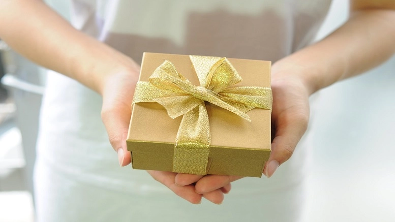 How to give meaningful gifts without breaking the bank
