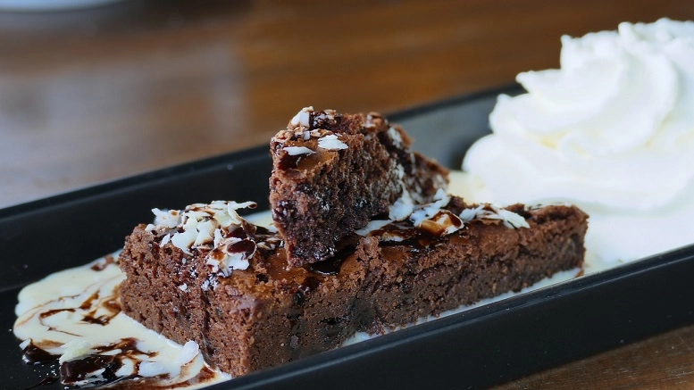 Qmee recipes – salted chocolate and hazelnut brownies