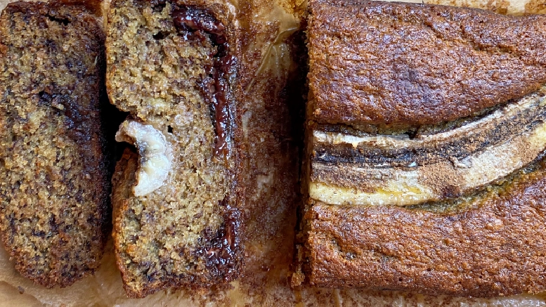 Qmee recipes: quick & easy! Chocolate chip banana bread