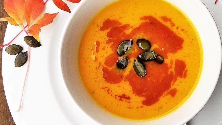 Qmee recipes – Halloween pumpkin soup