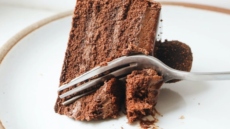 Qmee Recipes – Chocolate orange cake