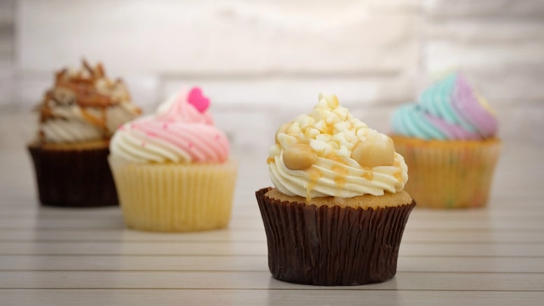 Qmee Recipes – Caramel filled cupcakes