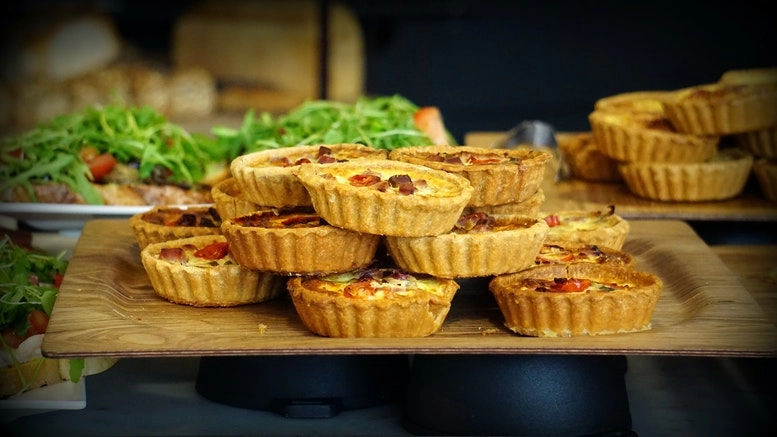 Qmee Recipes – Butternut, sage & hazelnut quiche