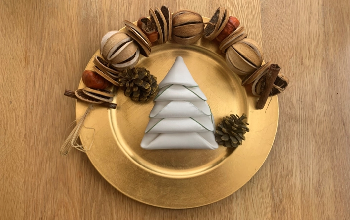 How-To – Christmas tree napkins